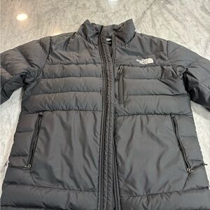 The North Face Men's 550 puffer jacket